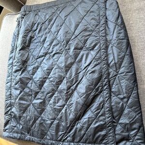 Mont-Bell down-lined Athleisure wrap skirt  (M/L)